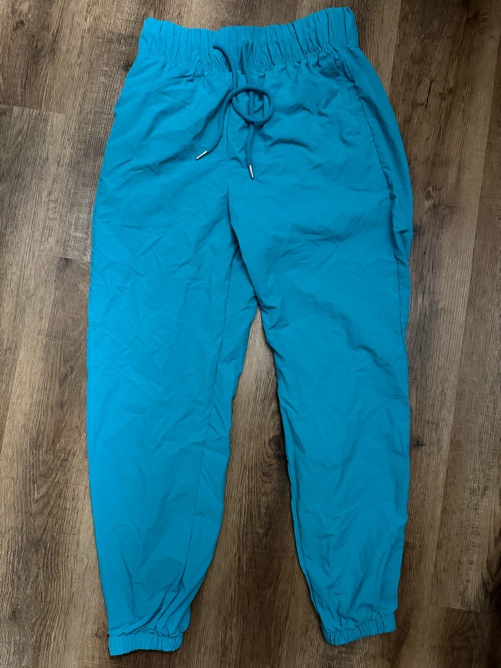 NWOT Zenana Parachute Joggers